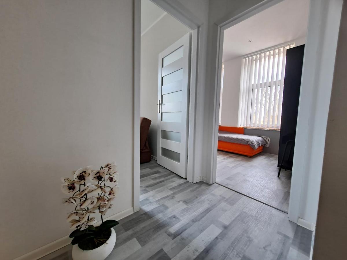 Appartamento Apartament Przy Parku Giżycko Esterno foto