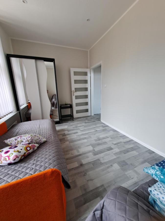 Appartamento Apartament Przy Parku Giżycko Esterno foto