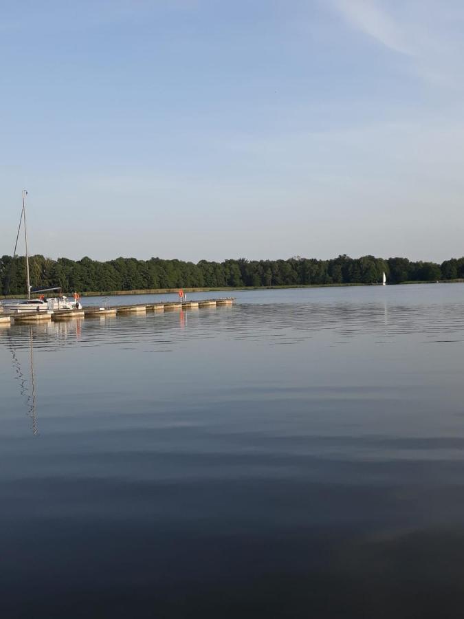 Appartamento Apartament Przy Parku Giżycko Esterno foto
